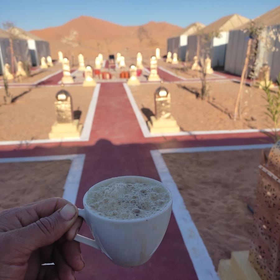 Готель Tafouyte Luxury Camp Мерзуга Екстер'єр фото