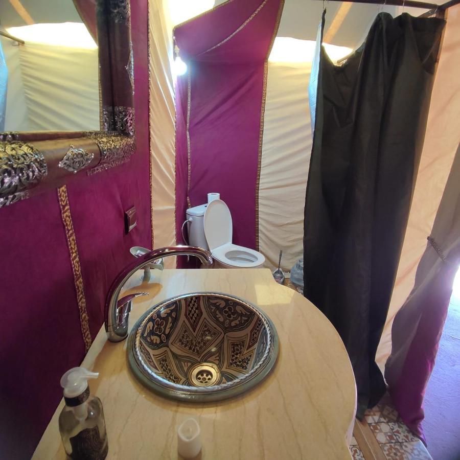 Готель Tafouyte Luxury Camp Мерзуга Екстер'єр фото